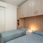 Bina By Interhome Apartment