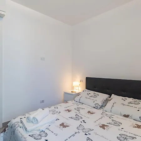 Apartment Bina By Interhome