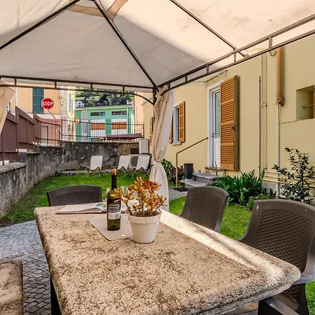 Bina By Interhome